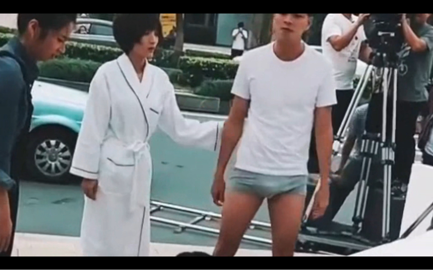 男演员牺牲真的…好大