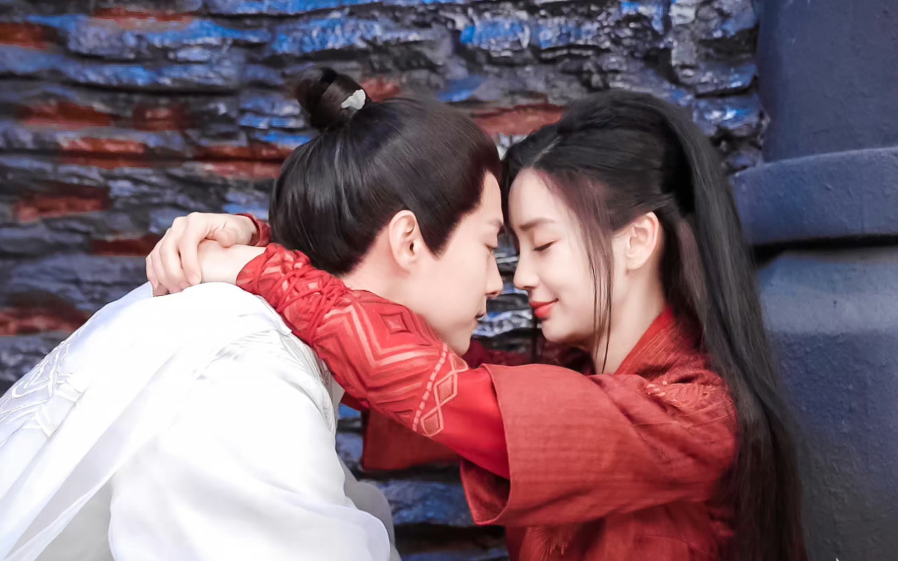 慎入｜强制爱 x 色气向【马天宇Angelababy】【尘缘｜纪若尘x张殷殷】