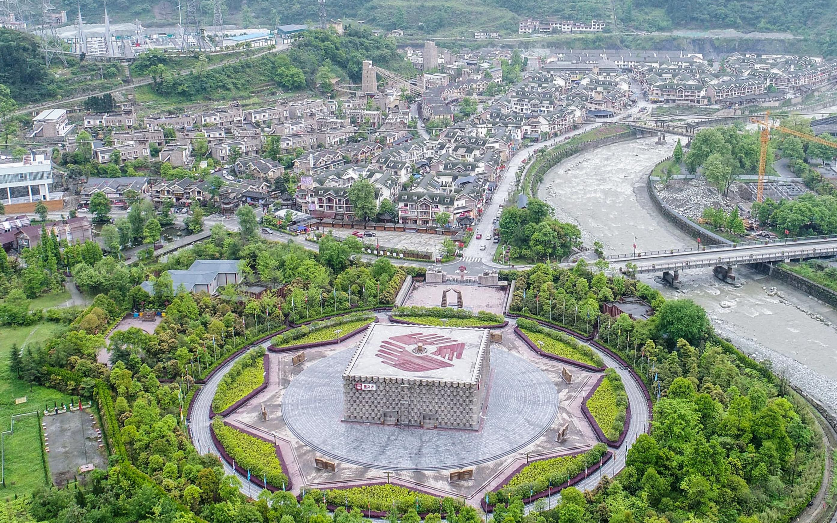 奇迹：灾后重建的中国力量