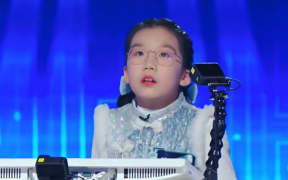 间隔0.4秒五位数速算 小孩姐：百分之99的把握【最强大脑 第十一季】
