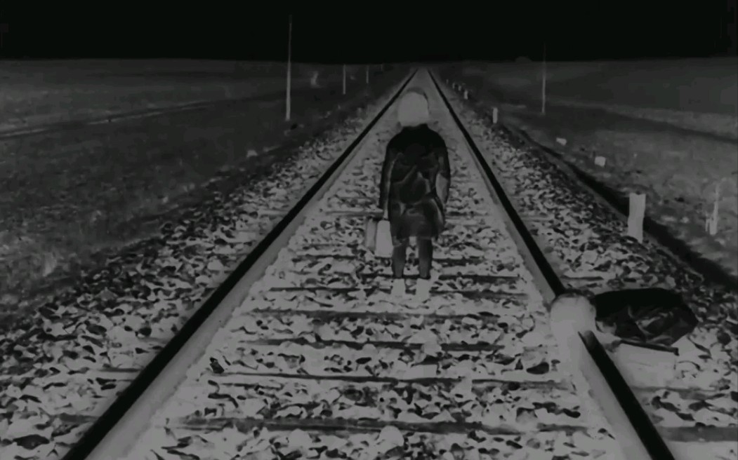 【实验短片】重置火车影像 Train Again