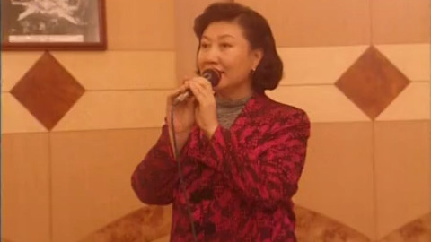 高秀敏演唱红灯记一段，来源农家十二月电视剧