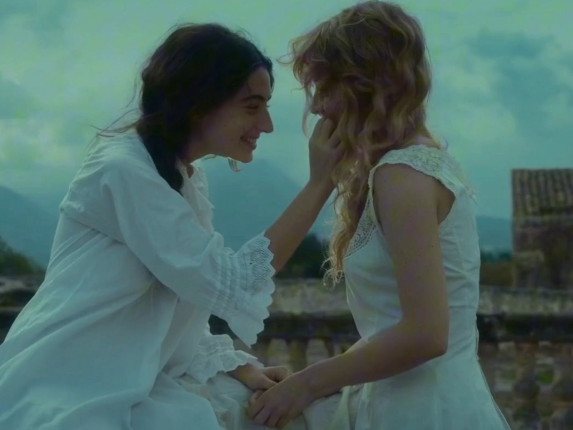 Modesta&amp;Beatrice