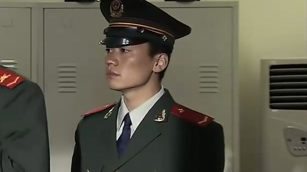 烈火男儿之见习英雄