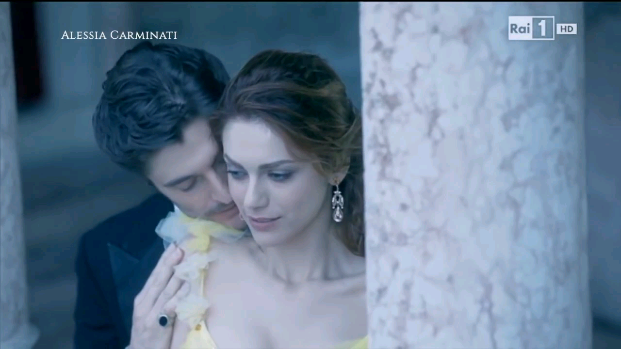 （戴面纱的美人）意大利剧 男俊女美，超会调情( ︠ु ௰︡ू)