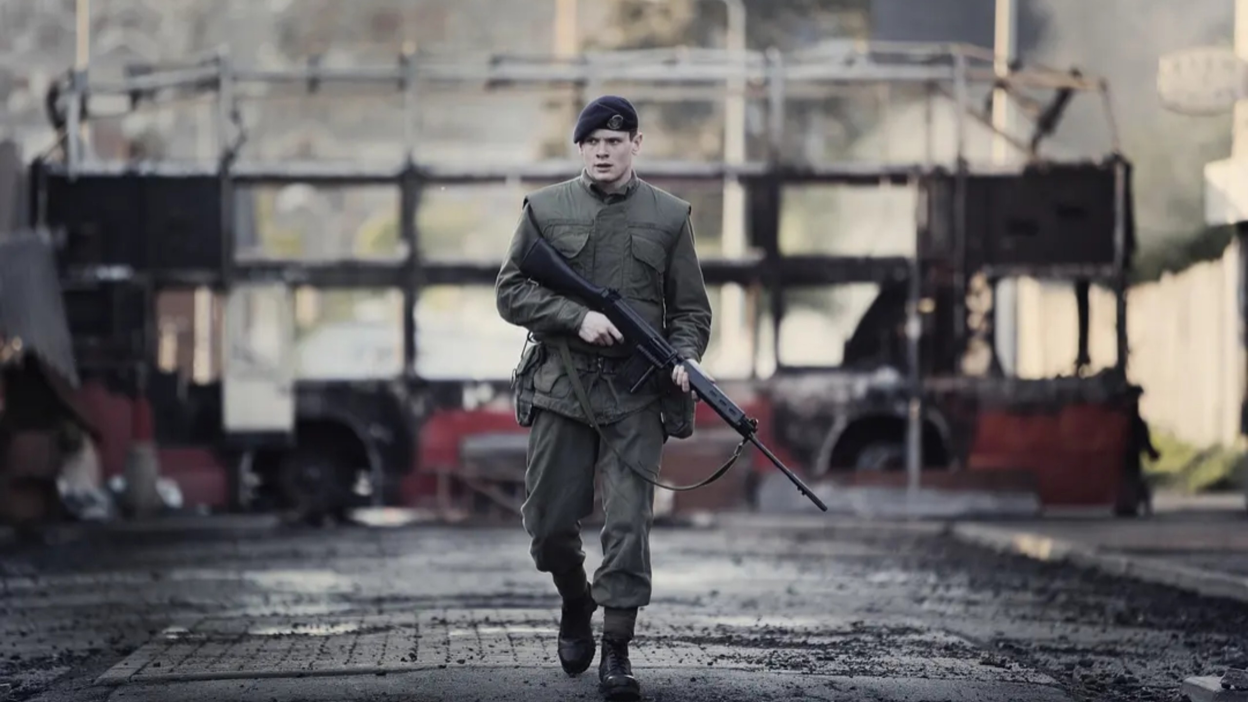 迷失1971（2014，英国）