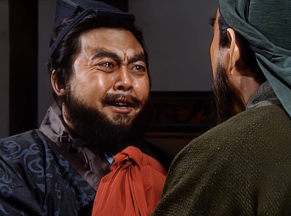 “一个眼神，一句保重，却胜过千言万语”