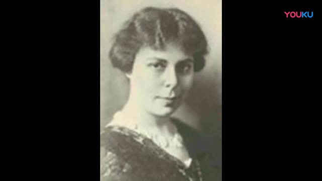 Etelka Freund plays Bach Prelude and Fugue   Rec 1958