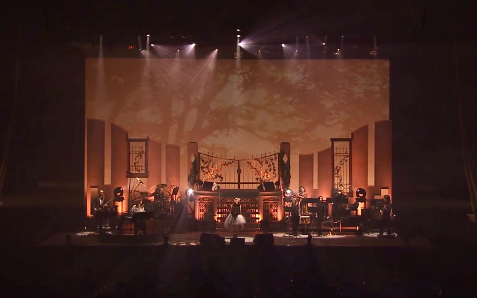【南里侑香 梶浦由记】優しい夜明け 双语字幕（2014 Live of FictionJunction YUUKA）.hack//SIGN OP1 温柔的黎明