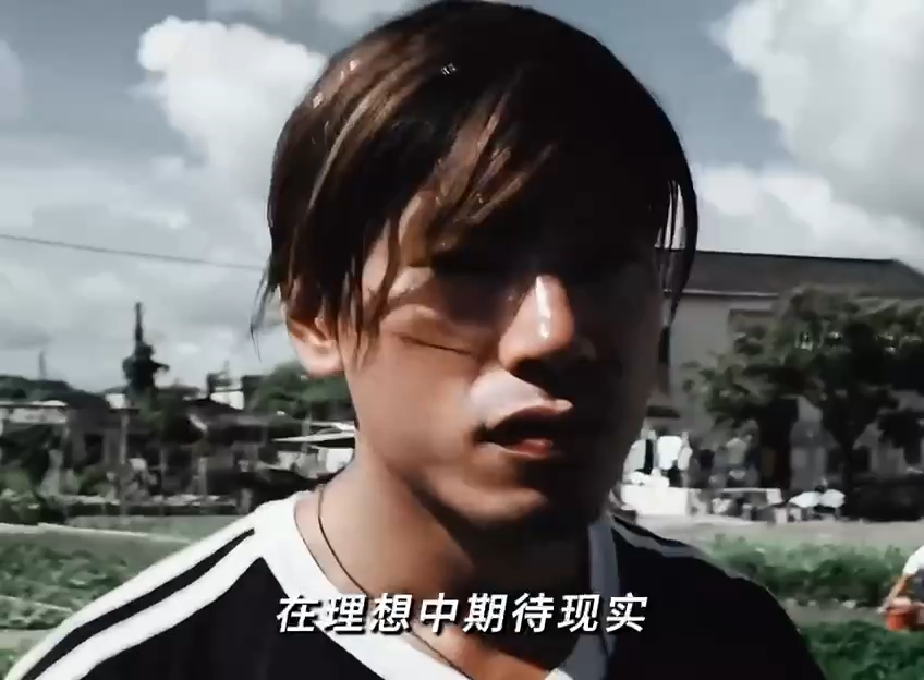 该视频出自《乌鸦自传》真假有待考核！