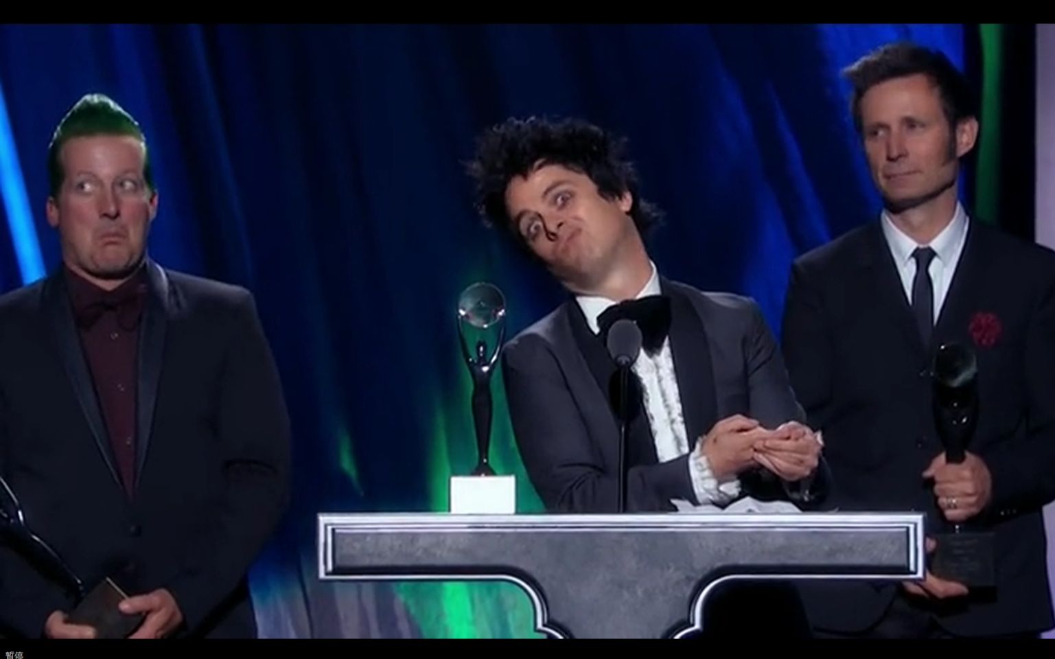 【绿太阳村旮瘩字幕组】Green Day - Rock And Roll Hall Of Fame 2015