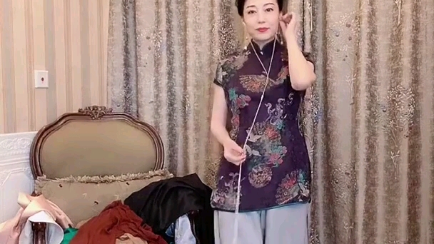 五十多岁的天津气质美熟女