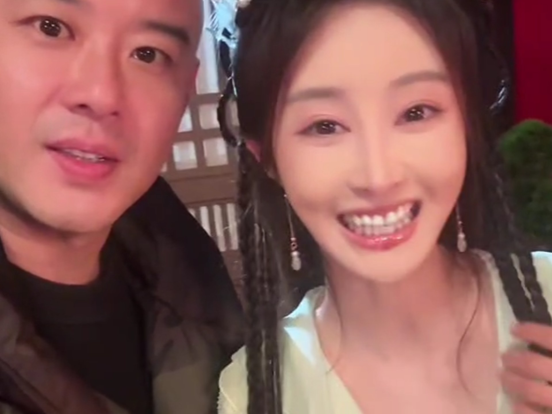 多多支持。李爱笑在新剧饰演柳飘飘。！多多支持新版济公！