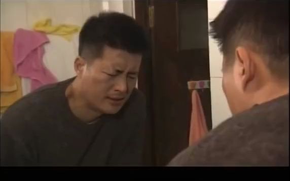 离婚女人：妻子被丈夫打了，喊娘家人来撑腰，不料把丈夫打出毛病