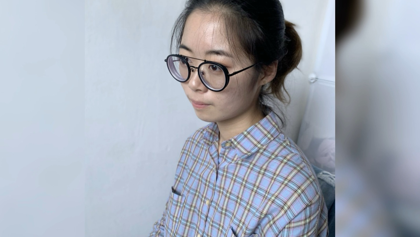 同桌的她