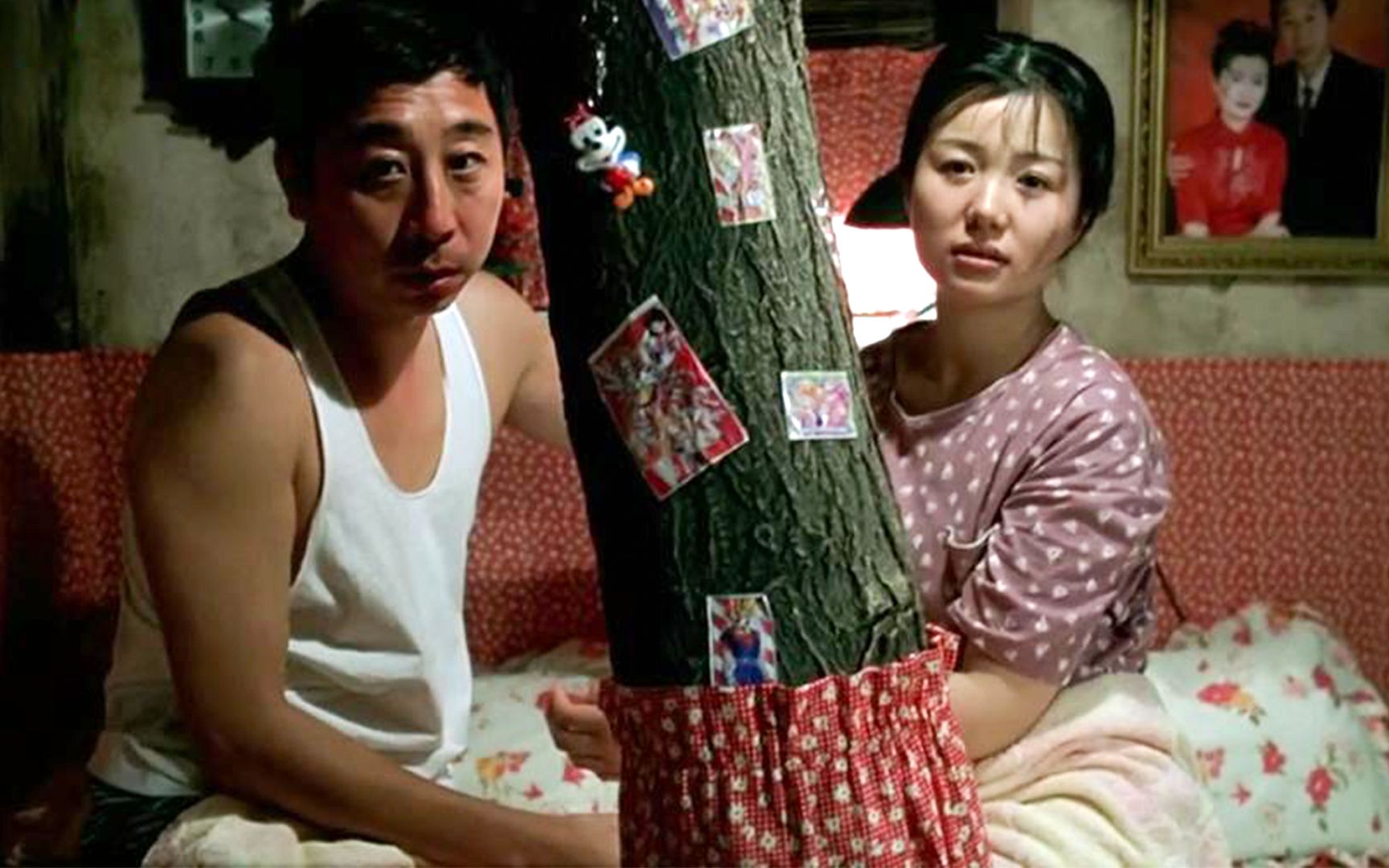 只要你还能活着，就偷着乐吧！这电影把小人物的心酸都抖落出来了《没事偷着乐》