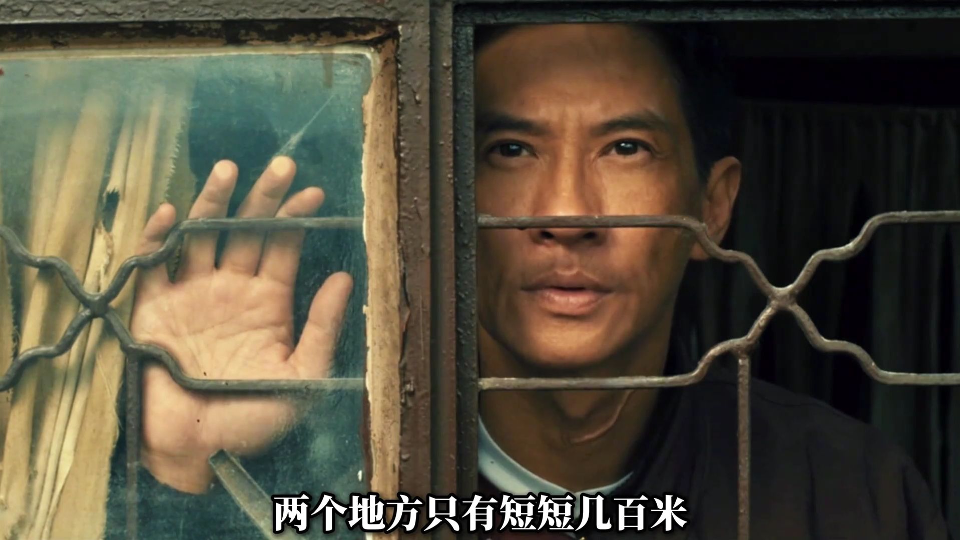 “凶手：我发现了一个绝对隐蔽的抛尸点；钓鱼佬：我发现了一个绝对隐蔽的钓点，完美闭环”，一口气看完《大追捕》：张家辉封神之作！还有个鬼斧！