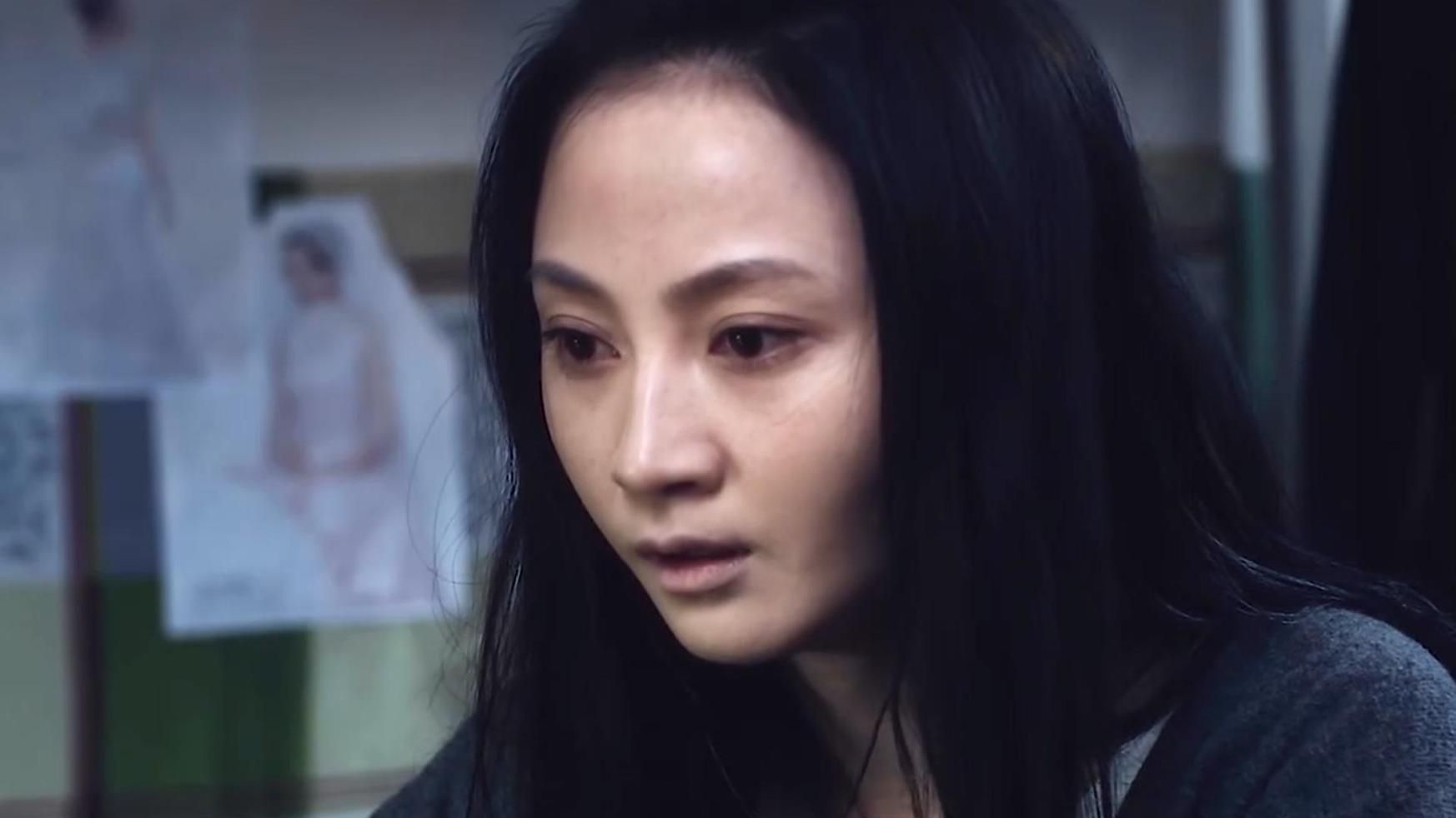 护士看到前男友有新欢想报复，没想到最后把自己搭进去了