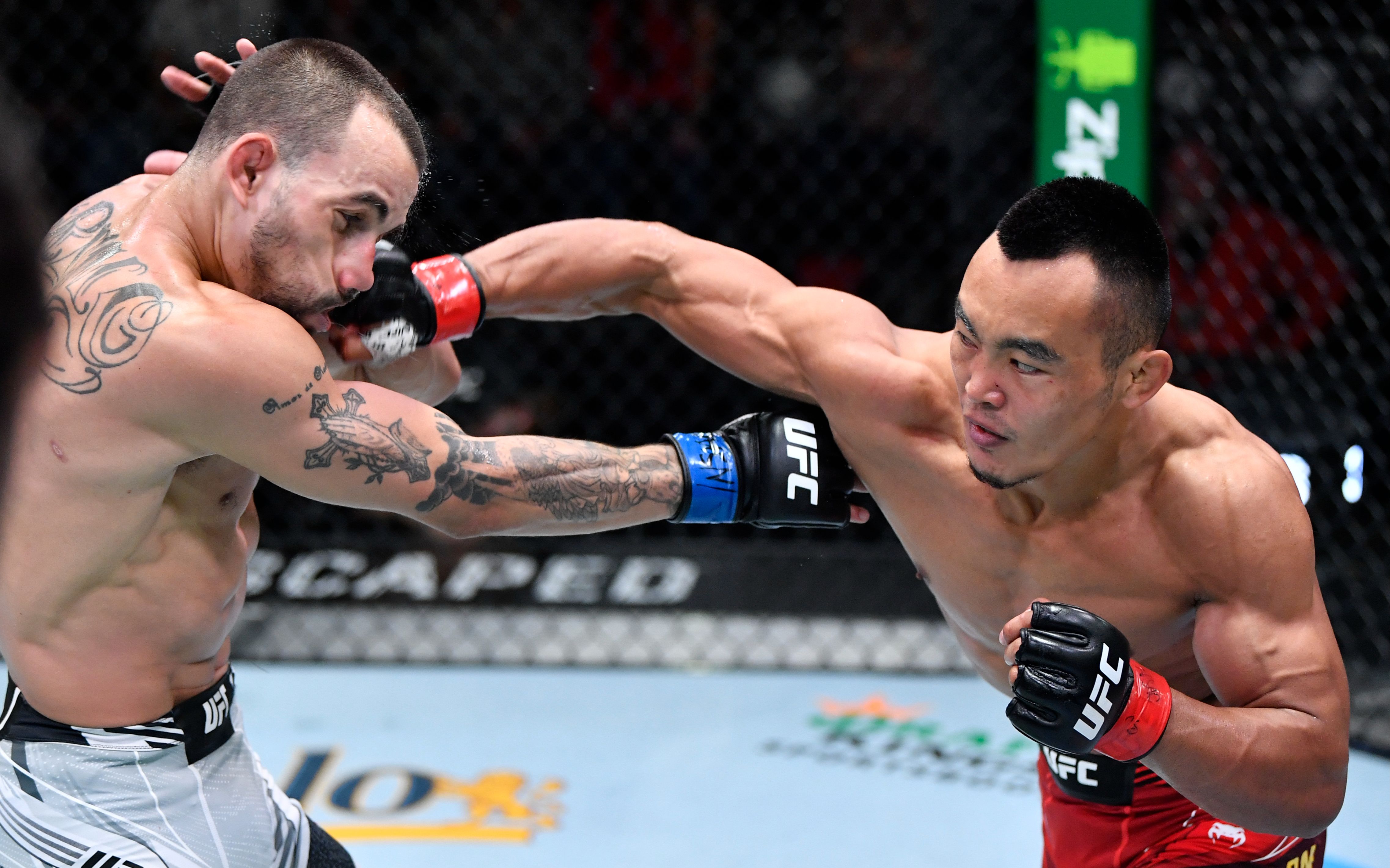 【UFC中国力量】八角笼首胜！沙依兰 VS 肖恩-索里亚诺
