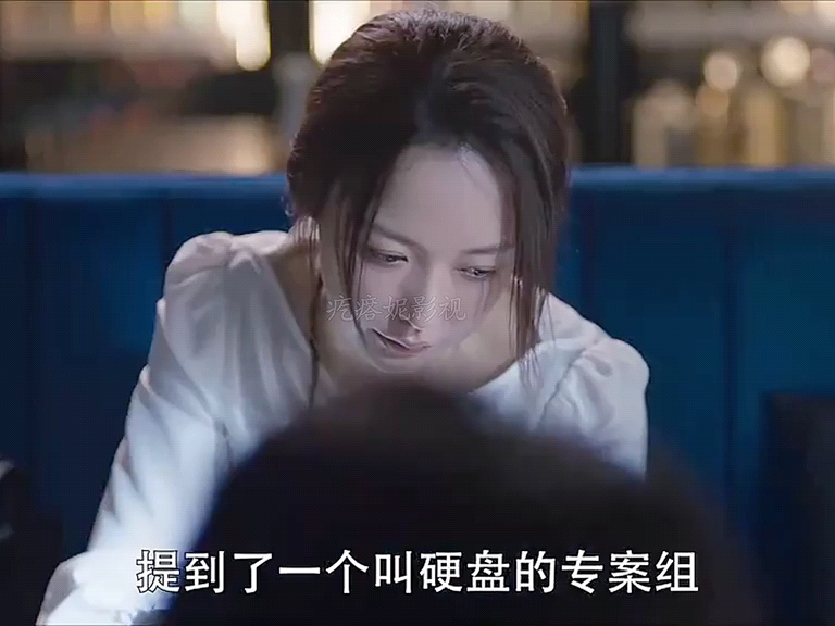 39岁的阿姨勾引18岁的大学生