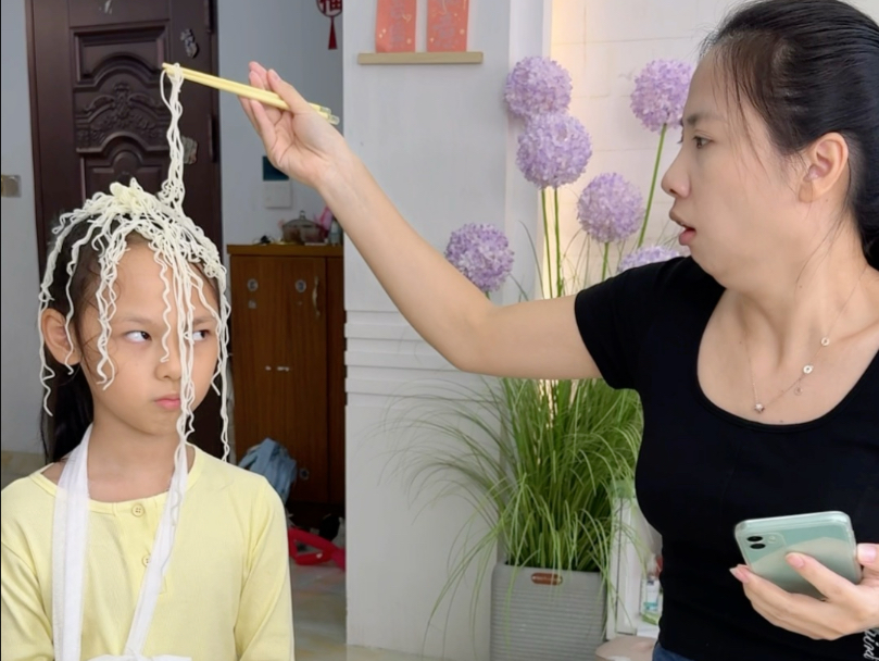 都是手机惹的祸