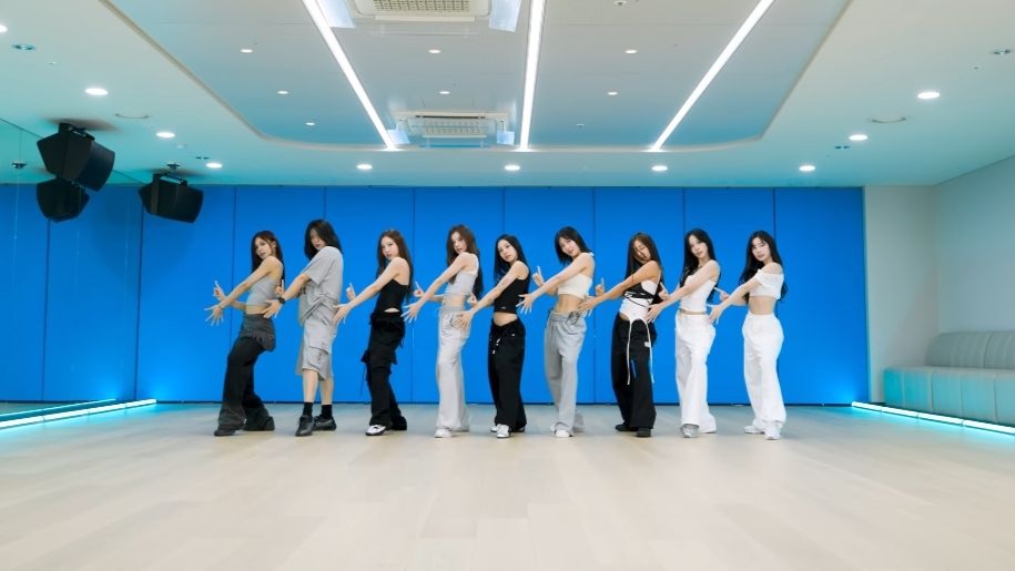 TWICE最新回归曲THIS IS FOR练习室公开
