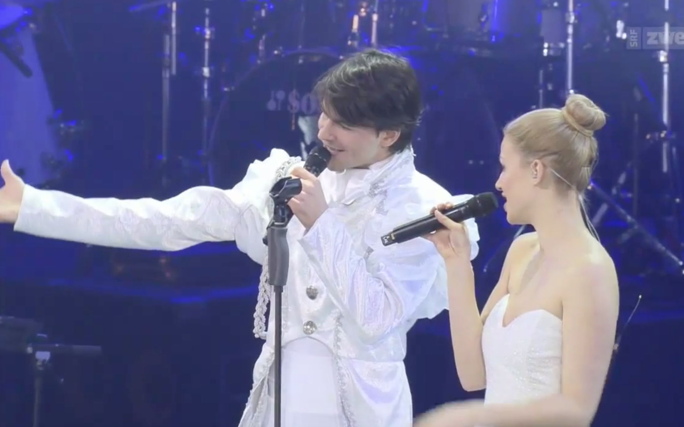 【2013 Art on Ice】兰比尔 Live your Fantasy（with Larissa Evans）