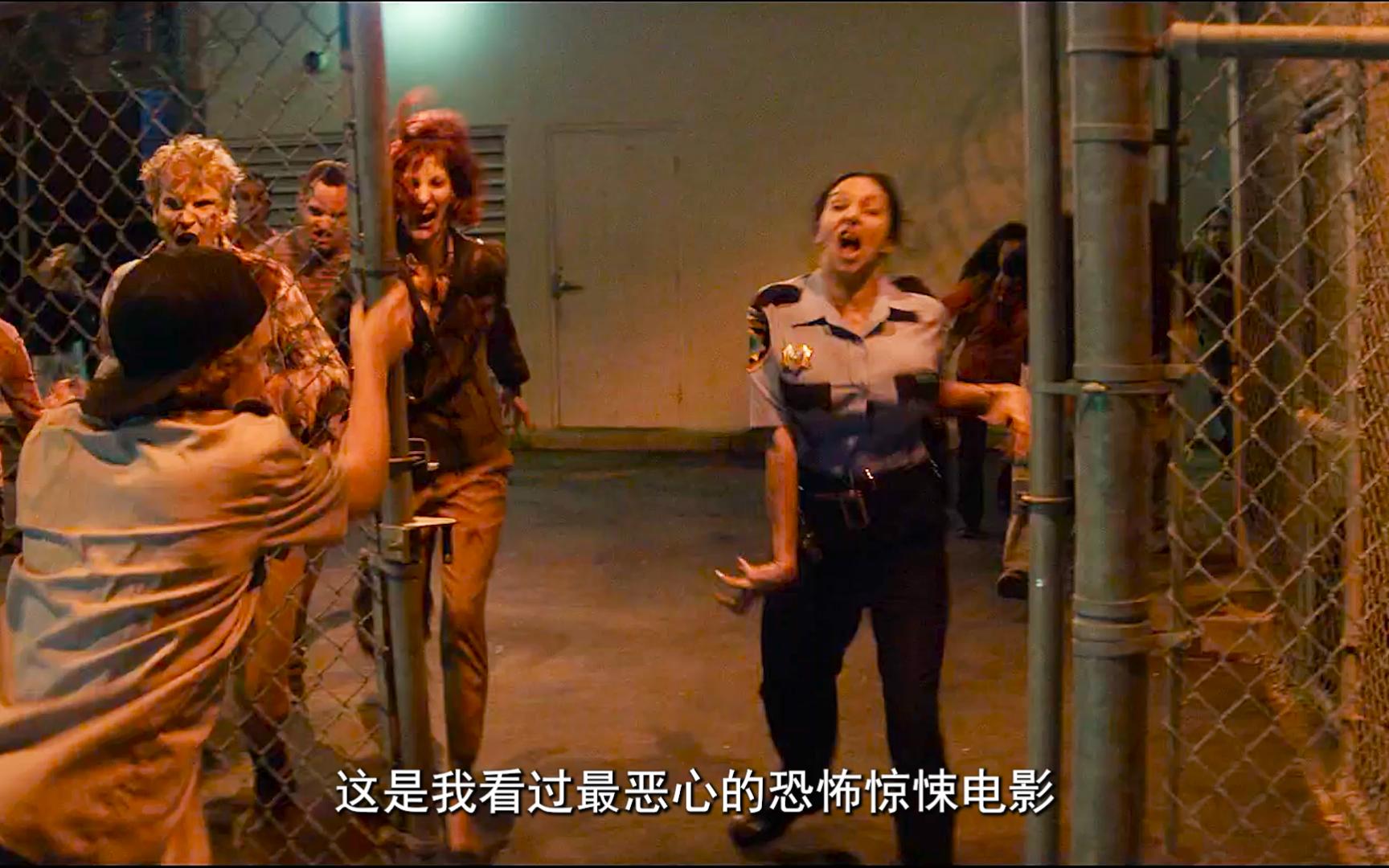 原片里卷毛还跑回去揉了两下，笑死我了！<1>