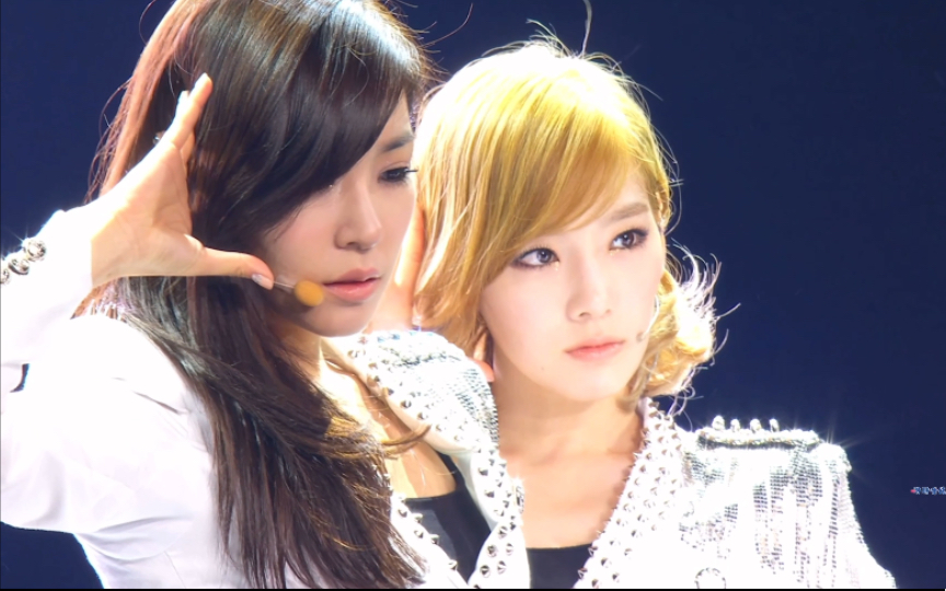【4k超清修复】少女时代麦迪逊花园全场，看了就会爱上！《genie》《oh》《hoot》《kissing you》《way to go》《gee》