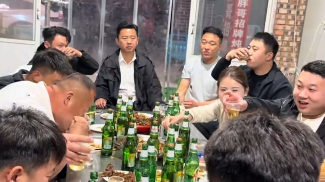 好好的饭局 毁在“多带一个人”