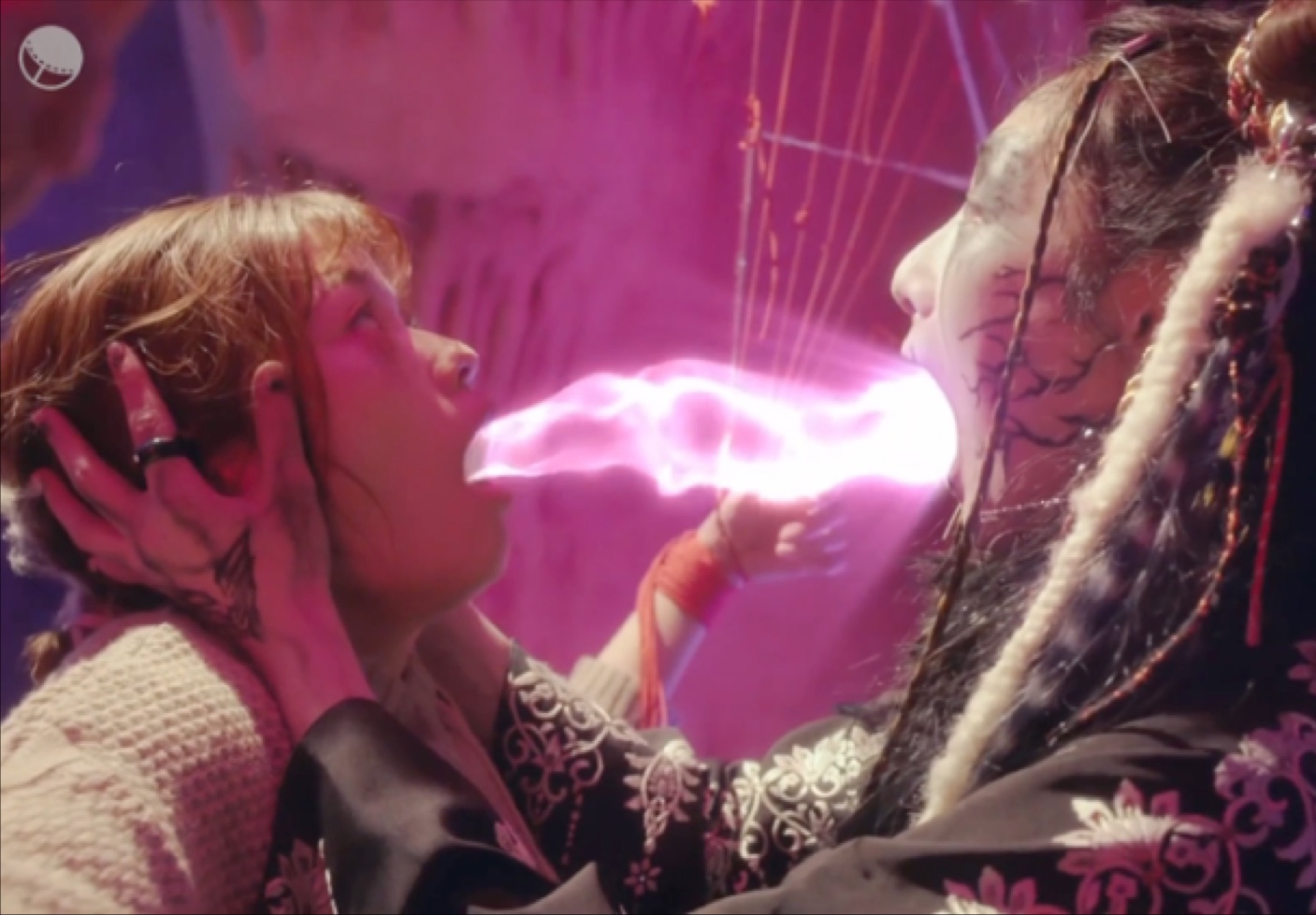 美女被魔女洗脑黑化，控制为傀儡
