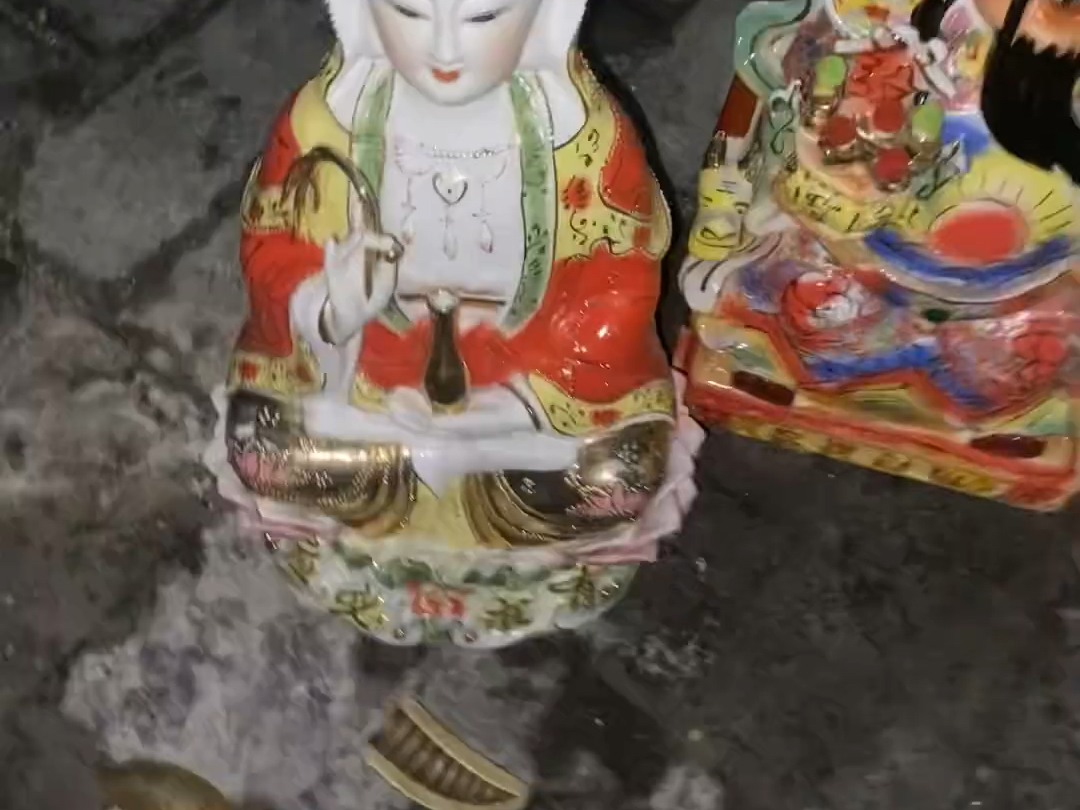 没有雷霆手段，莫要慈悲心肠