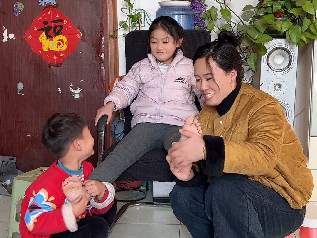 搞笑一家人