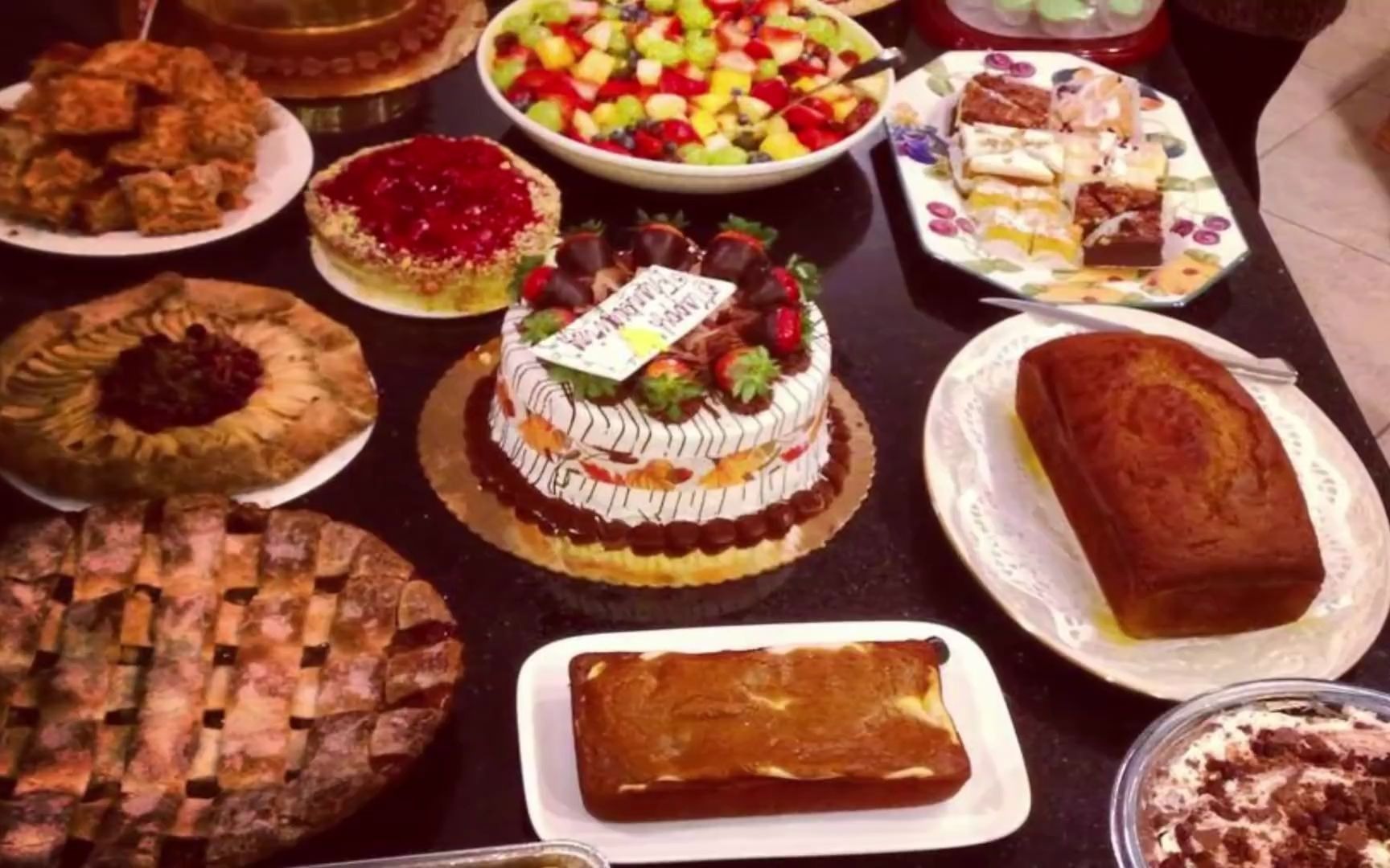 感恩节传统食物有哪些？What are traditional Thanksgiving foods? by Reading Through History