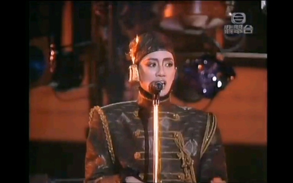 【梅艳芳】爱将Live（1986年白金巨星耀保良现场）