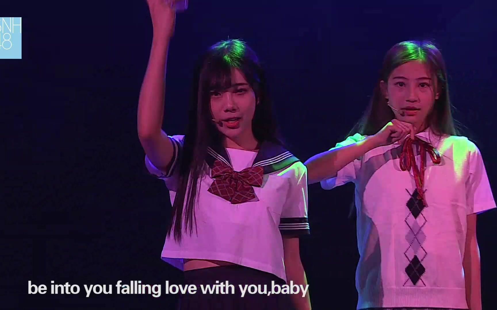 【黑喵】《她和她》