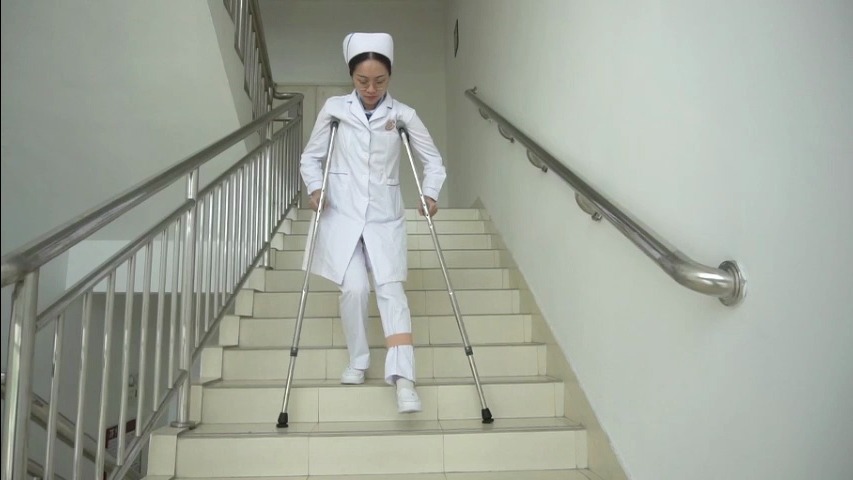 拐杖的使用