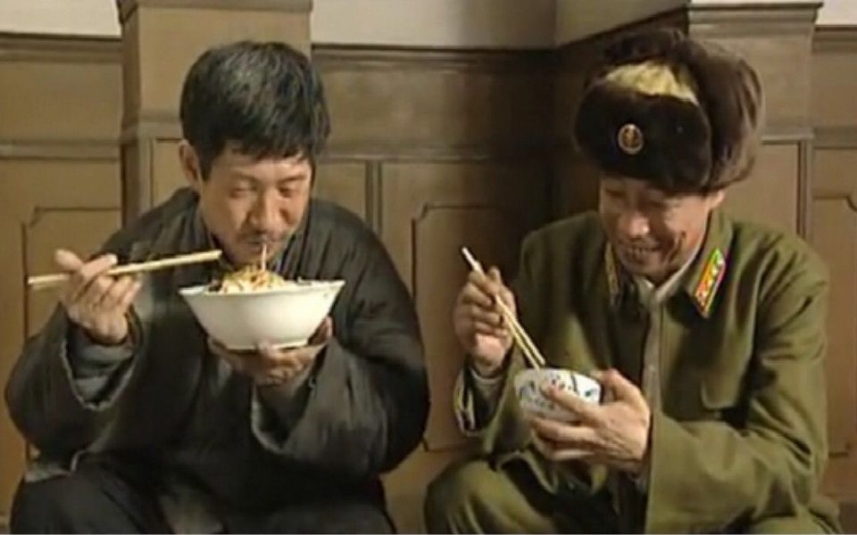 激情总在吃饭中：《激情燃烧的岁月》最佳吃播时刻