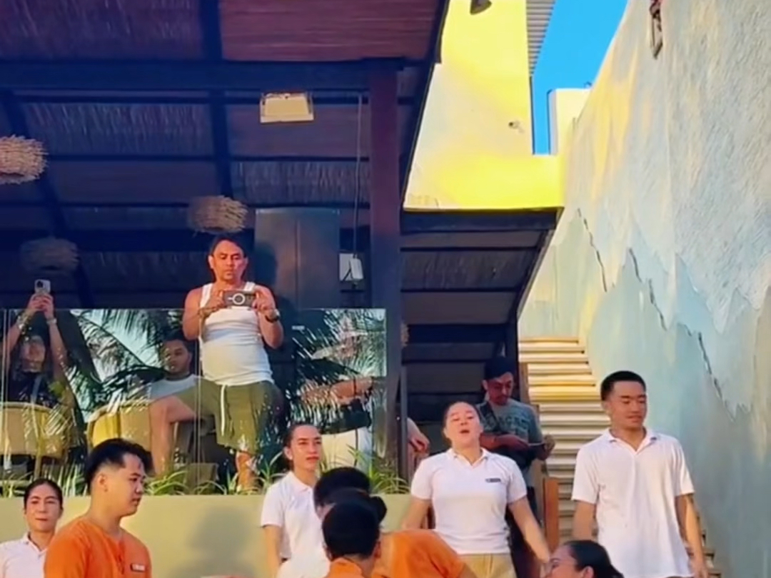 hawak mo ang beat